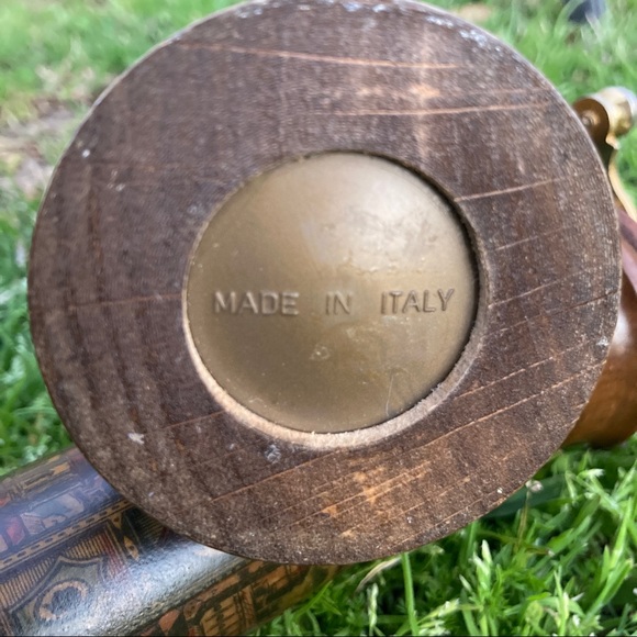 Vintage Salt and Pepper Mill - Picture 6 of 15